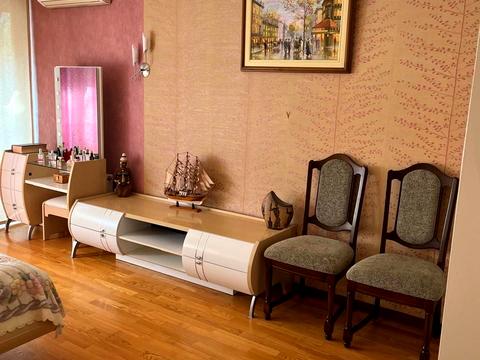 будинок за адресою провулок Вишневий