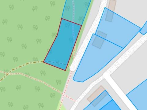 участок по адресу  ул.