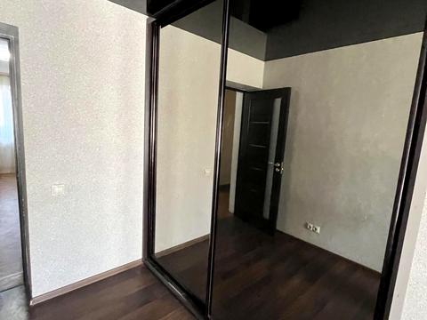 квартира за адресою Героїв України просп. (Героїв Сталінграду), 65