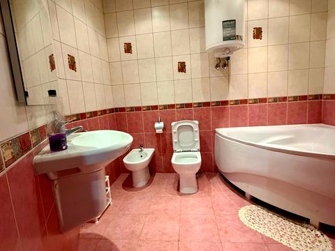 квартира за адресою Левка Лук'яненка вул. (Маршала Тимошенка), 13-А