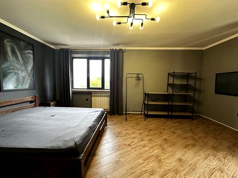 квартира по адресу Домбровського ул., 24