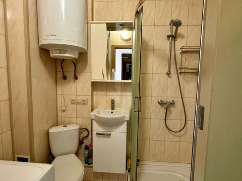 квартира за адресою Набережна Перемоги вул., 104