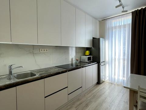 квартира за адресою Дмитра Луценка вул., 2-Г