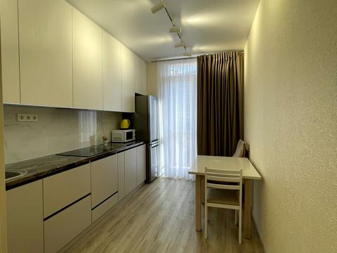 квартира за адресою Дмитра Луценка вул., 2-Г