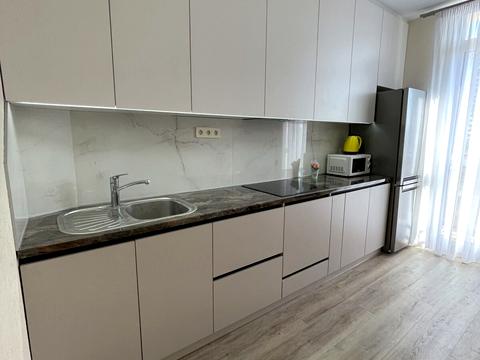 квартира за адресою Дмитра Луценка вул., 2-Г