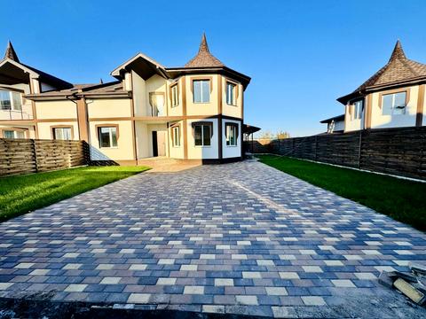 дом по адресу Київська ул.