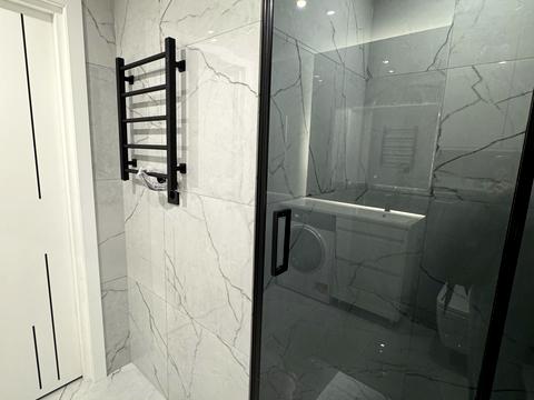 квартира за адресою Степана Бандери вул., 77-Б