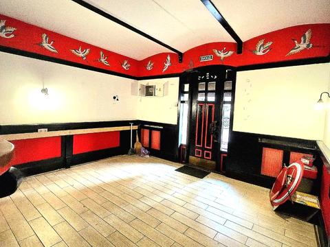 комерційна за адресою Михайла Вербицького вул., 5