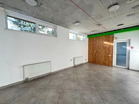 комерційна за адресою Практична вул., 2