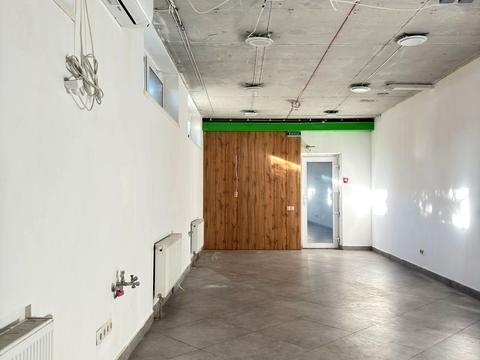 комерційна за адресою Практична вул., 2