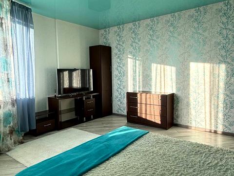 квартира по адресу Ревуцкого ул., 7-В