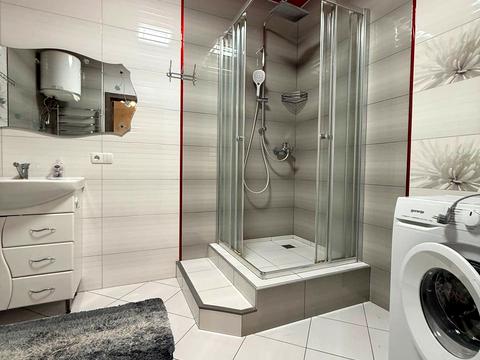 квартира по адресу Ревуцкого ул., 7-В