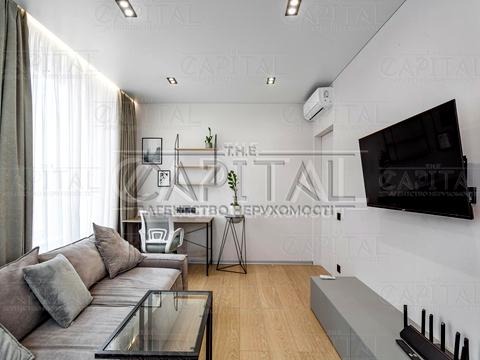 квартира за адресою Дніпровська набережна вул., 18-Б