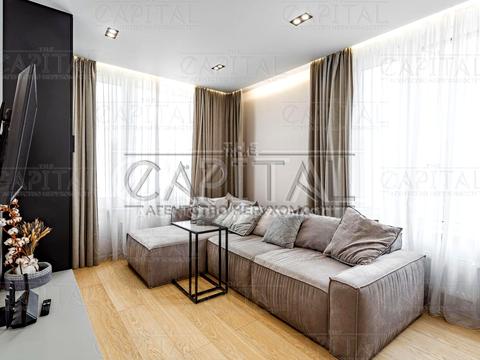 квартира за адресою Дніпровська набережна вул., 18-Б