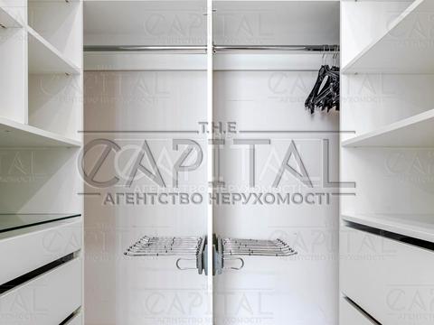 квартира за адресою Дніпровська набережна вул., 18-Б