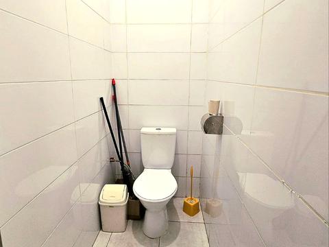 комерційна за адресою Михайла Вербицького вул., 5