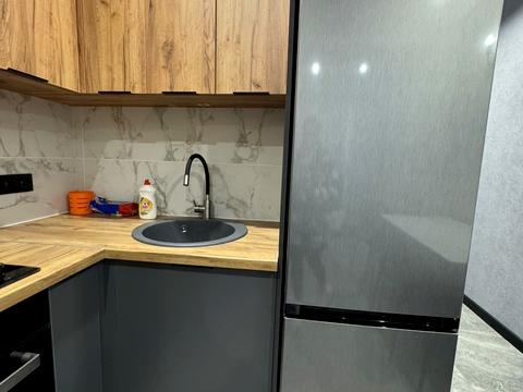 квартира за адресою Героїв Небесної Сотні просп., 26/21