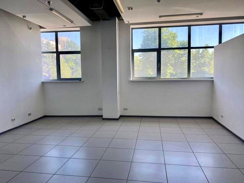 комерційна за адресою Дніпро, Дмитра Яворницького просп. (Карла Маркса), 5