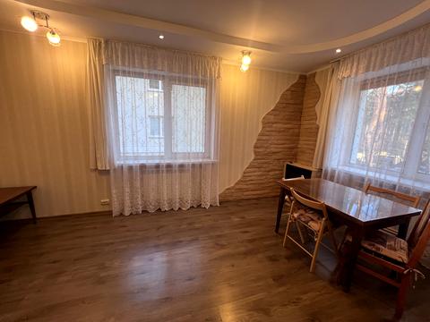 квартира за адресою Миколи Руденка вул., 21