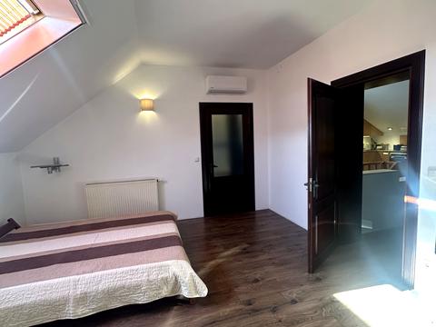 квартира за адресою Кар'єрна вул., 14