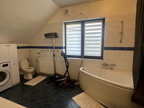 квартира за адресою Кар'єрна вул., 14