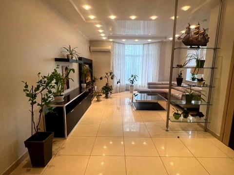 дом по адресу Юрія Мушкетика ул. (Натана Рыбака)