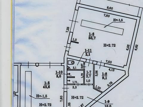 коммерческая по адресу Лоцманський спуск, 13Б