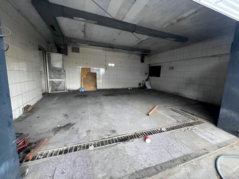 коммерческая по адресу Лоцманський спуск, 13Б