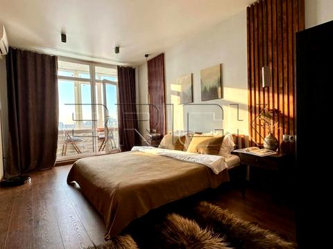 квартира за адресою Юнацька вул., 1