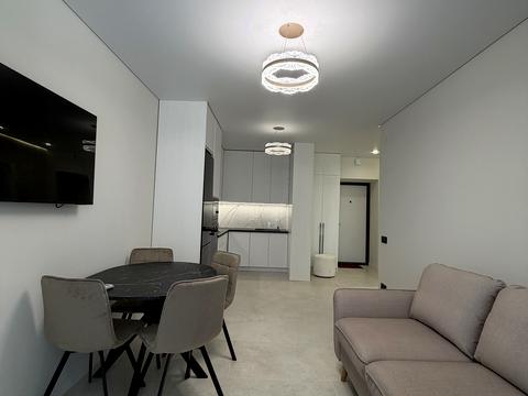 квартира за адресою Бориса Тлехаса вул., 19/2