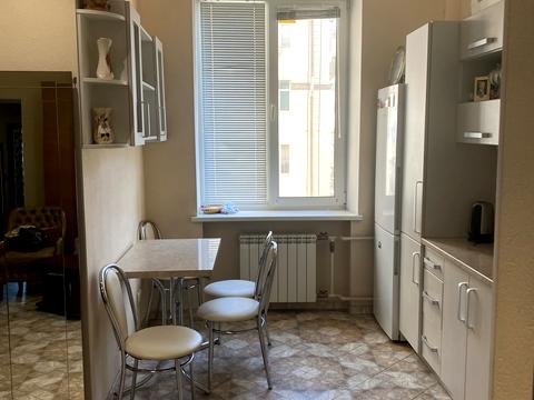 квартира за адресою Велика Васильківська вул. (Червоноармійська), 67/7