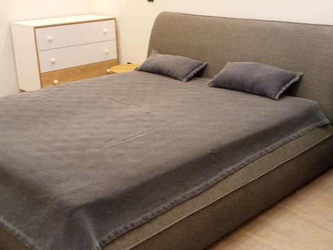 квартира за адресою Миколи Ушакова вул., 1-Б