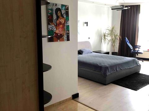 квартира за адресою Миколи Ушакова вул., 1-Б