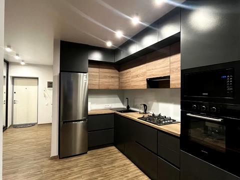 квартира за адресою Співдружності вул., 1