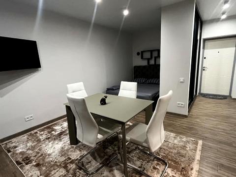 квартира за адресою Співдружності вул., 1