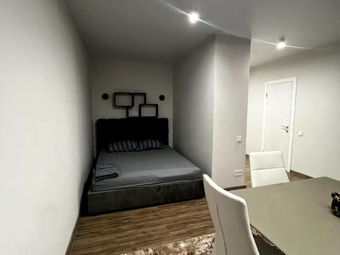 квартира за адресою Співдружності вул., 1