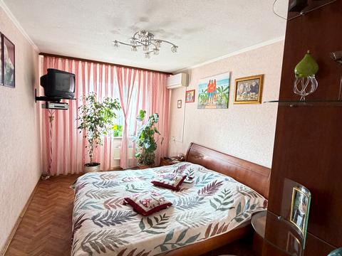 квартира по адресу Драгоманова ул., 5