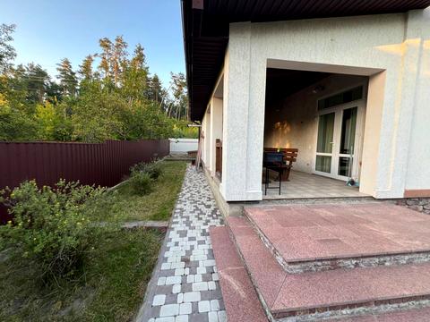 будинок за адресою Дружби народів, 25