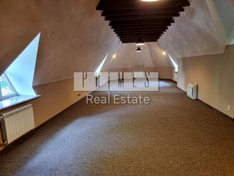 будинок за адресою Павла Загребельного вул. (Миколи Раєвського)