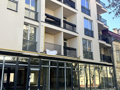 комерційна за адресою Стороженка, 33