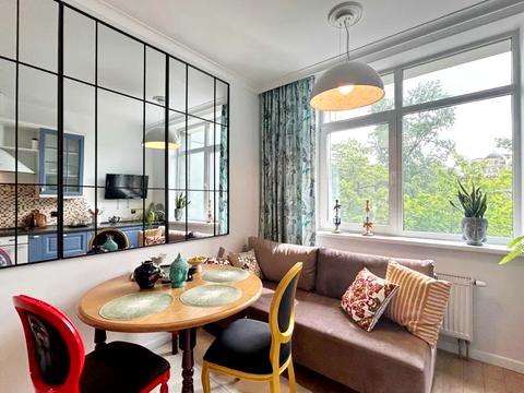 квартира за адресою Андрія Верхогляда вул. (Михайла Драгомирова), 3