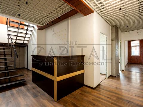 коммерческая по адресу Леси Украинки бульв., 7-А