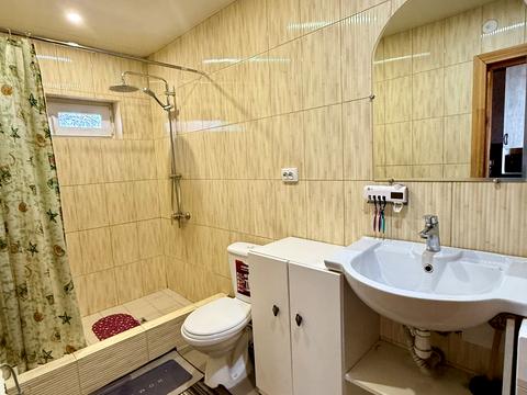 будинок за адресою жайворонок