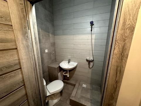 комерційна за адресою Каховська вул., 62-А