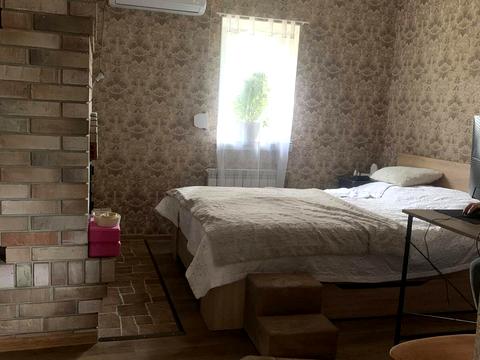 будинок за адресою Центральна, 1