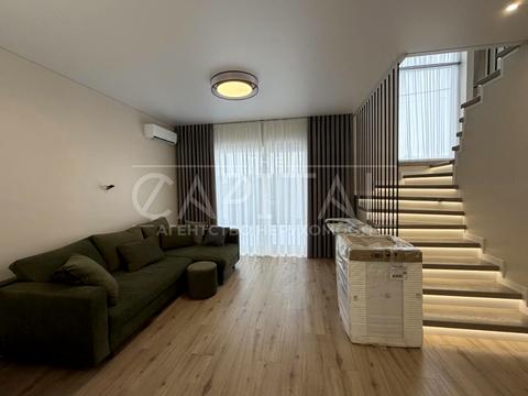 будинок за адресою Леоніда Каденюка вул.