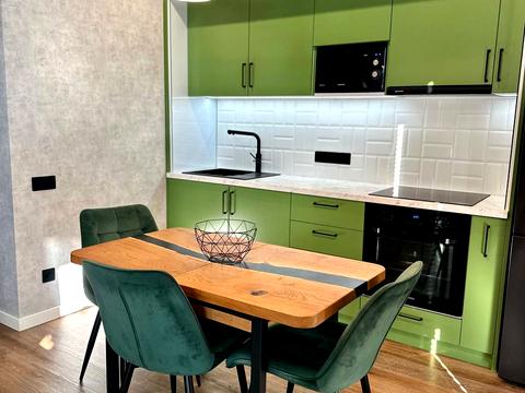 квартира за адресою Салютна вул., (Будинок 02301-02303)