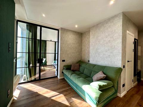 квартира за адресою Салютна вул., (Будинок 02301-02303)