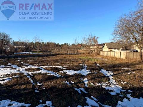 ділянка за адресою Шкільна вул., 8