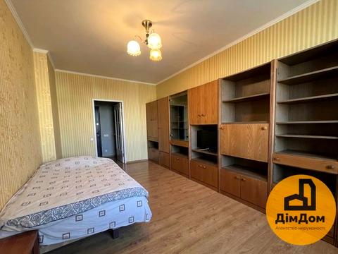 квартира за адресою Рональда Рейгана вул., (Будинок 1)